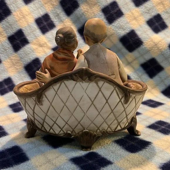 Bisque Hand Painted Glaze
Ceramic Pottery Figurine - Picture 3 of 5